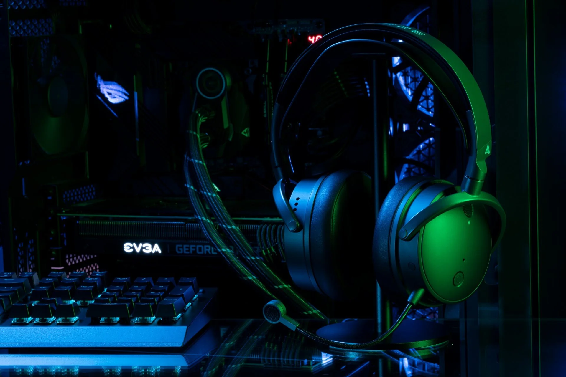 Maxwell Wireless Gaming Headset - Image 4